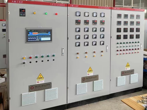 �W��ʽ���P䓹����t����ϵ�y(t��ng)